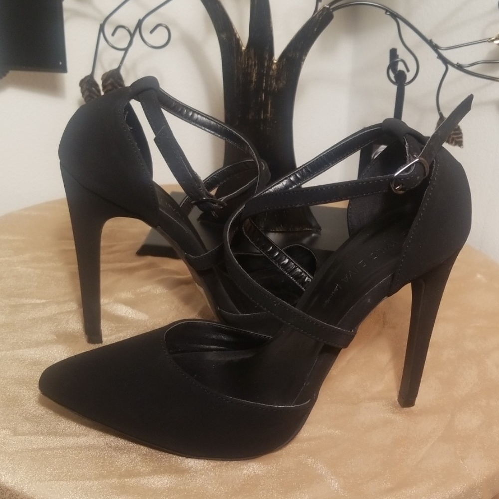 Wild Diva Black Suede Slingbacks